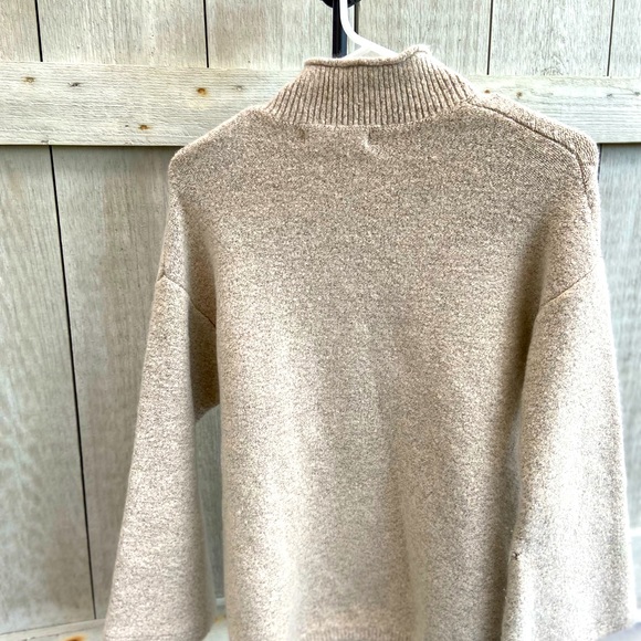 Zara Knit Sweater - Picture 7 of 7